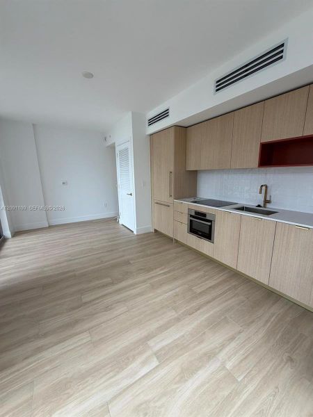Image 16 of a home in .