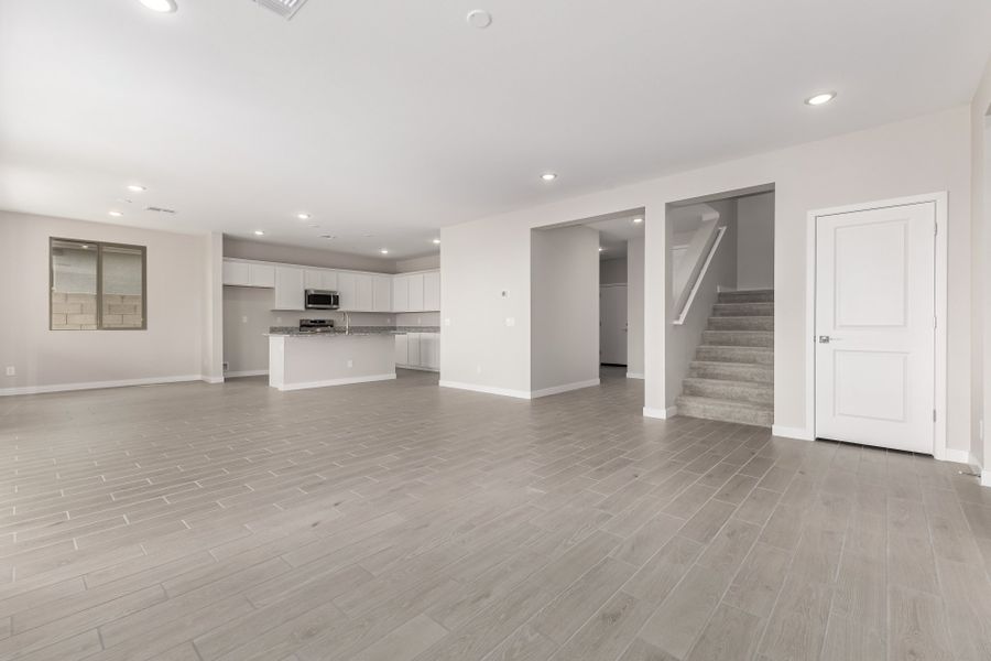 Spacious, unfurnished interior of a new home in Bentridge, Buckeye (Image 7). Spacious, unfurnished interior of a new home in Bentridge, Buckeye (Image 7).