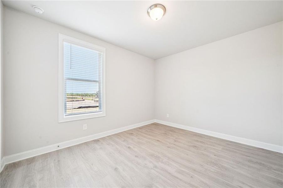 Spacious, unfurnished interior of a new home in River Pointe, Monroe (Image 42).