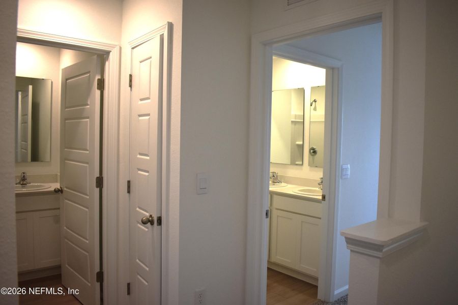 Image 28 of a home in Irongate Villas.