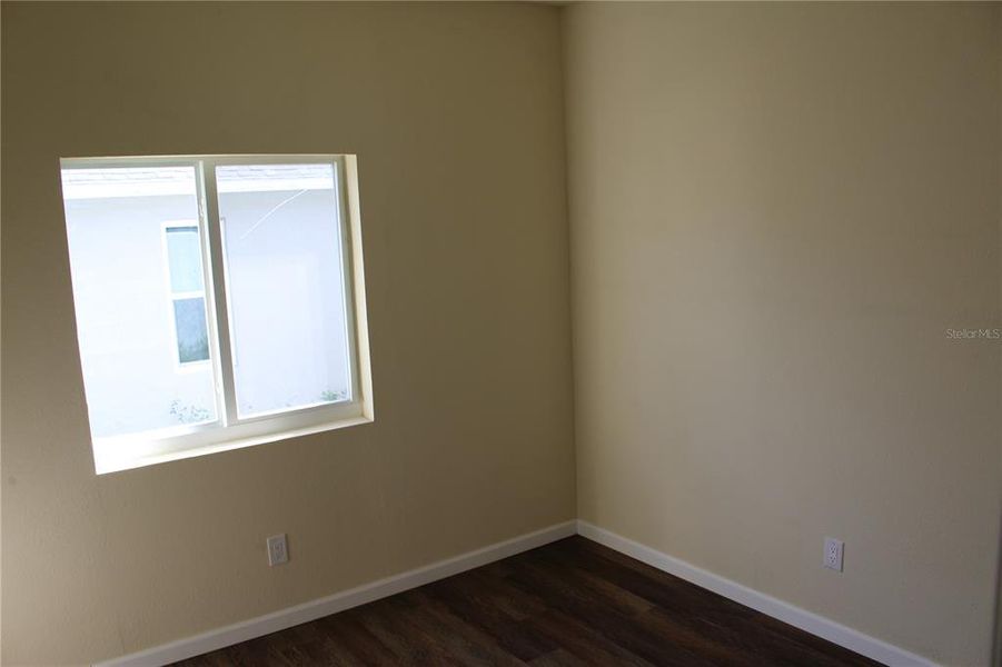 Spacious, unfurnished interior of a new home in , Haines City (Image 16).