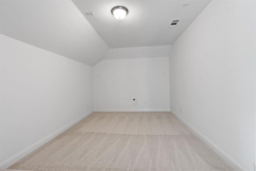 DAL_South Pointe Village_Eagle Mountain II_2213 Birch Street (27) DAL_South Pointe Village_Eagle Mountain II_2213 Birch Street (27)