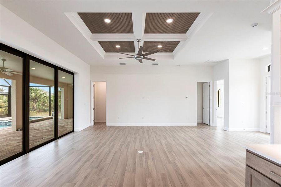 Spacious, unfurnished interior of a new home in , Port Charlotte (Image 47).