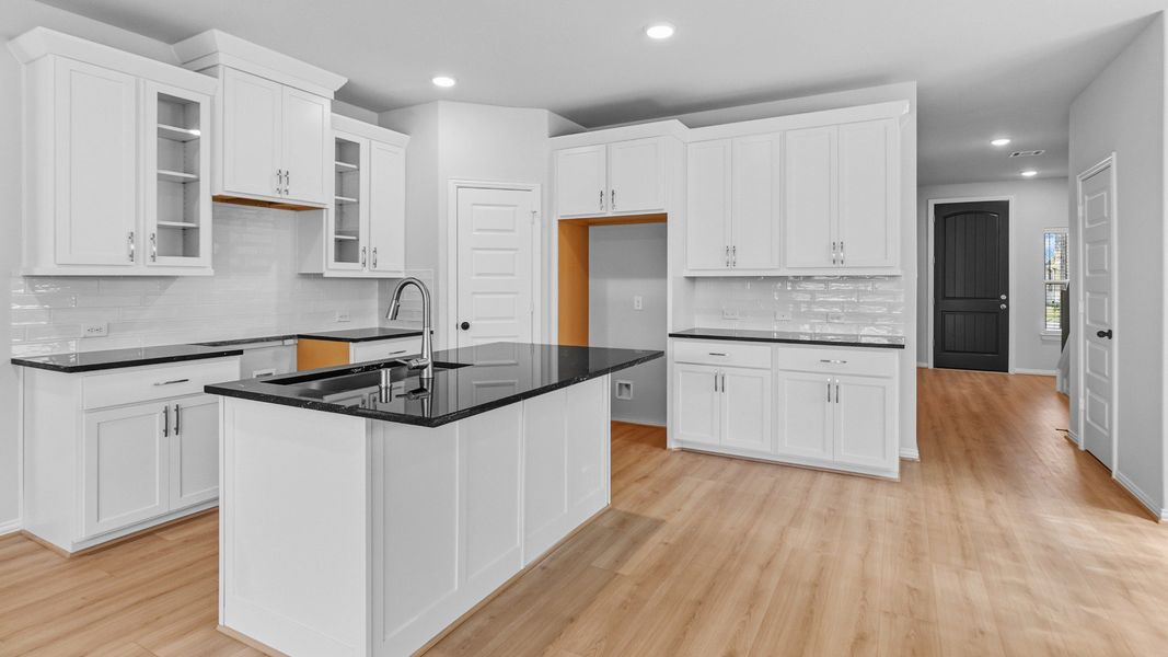 Representative furnished interior of a home built from the Altitude by Brightland Homes in Mostyn Springs, Magnolia (Image 9).