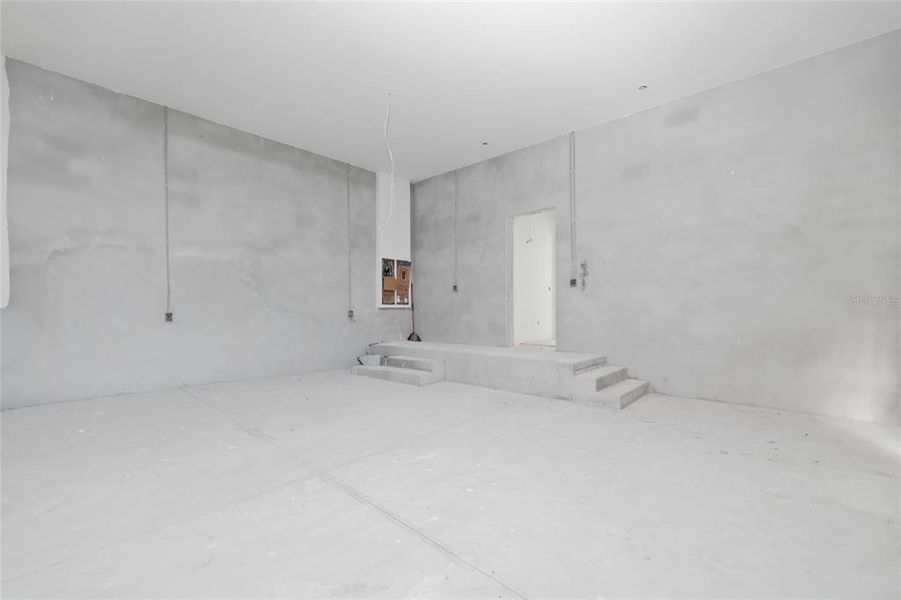 Image 40 of a home in Stonelake Ranch.