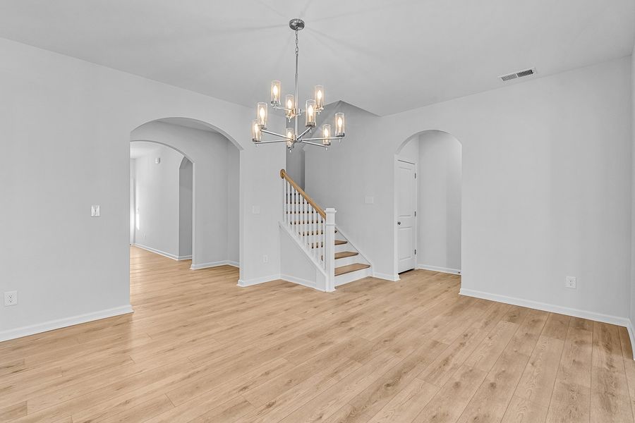 Spacious, unfurnished interior of a new home in Brayden, Advance (Image 28).