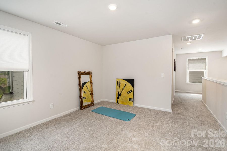 Spacious, unfurnished interior of a new home in Village at North Reach, Charlotte (Image 21).