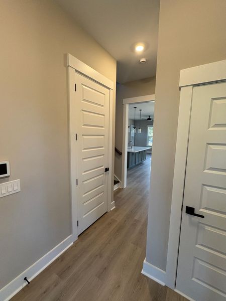 Spacious, unfurnished interior of a new home in , Charleston (Image 36).