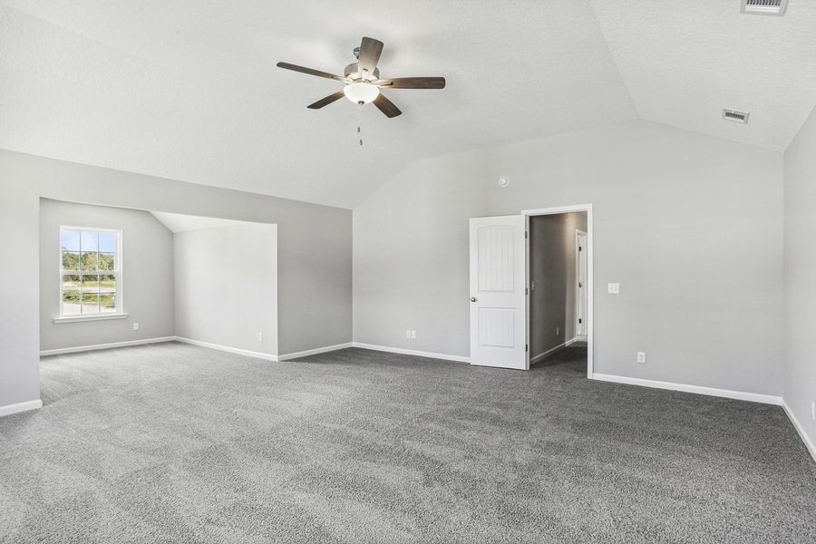 Representative unfurnished interior of a home built from the The Screven - Covenant by RTS Homes in Doctor's Creek, Ludowici (Image 31).