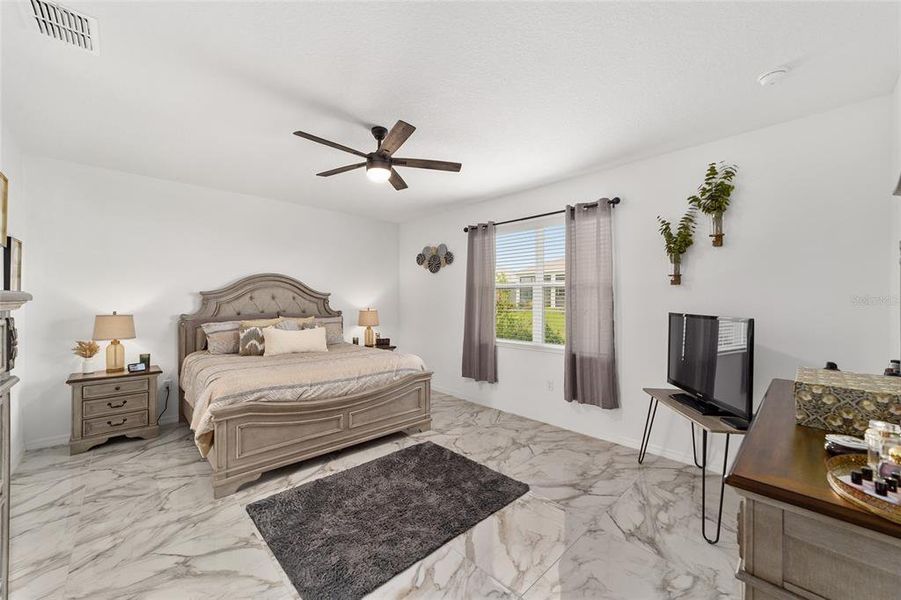Furnished interior view inside a new home in , Ocala (Image 17).