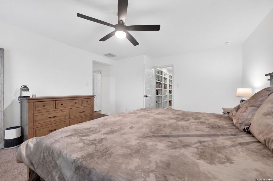Furnished interior view inside a new home in , Boerne (Image 10).
