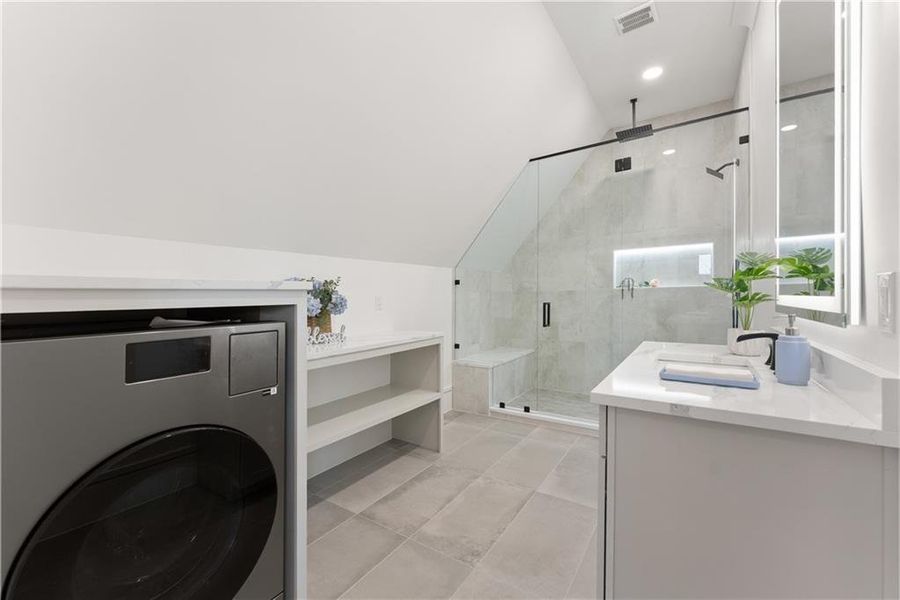 Furnished interior view inside a new home in , Monroe (Image 17).