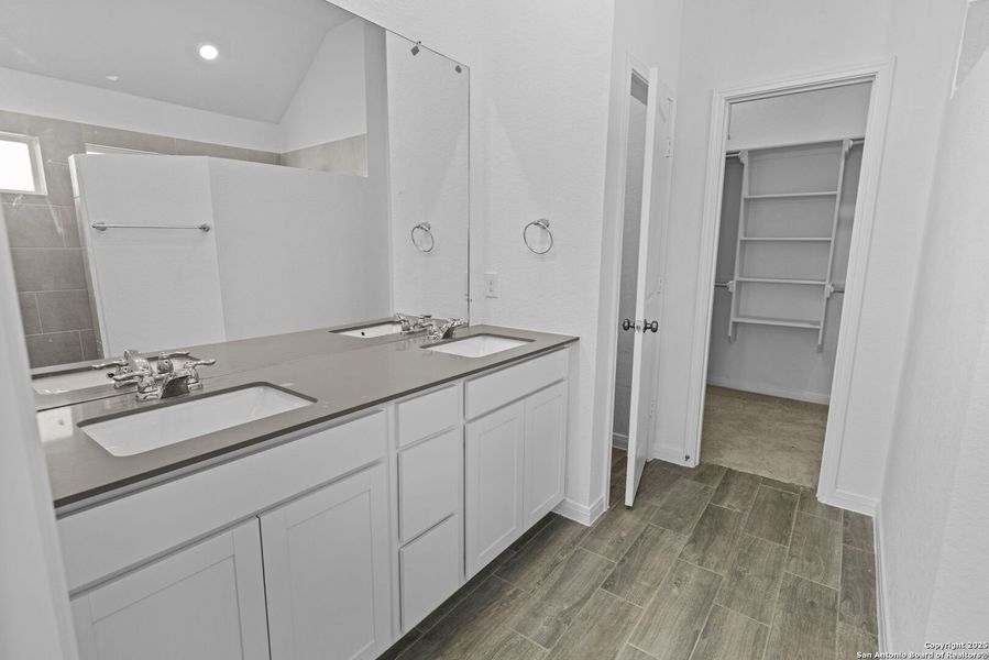 Furnished interior view inside a new home in Gatehouse: Brookstone II Collection, New Braunfels (Image 9). Furnished interior view inside a new home in Gatehouse: Brookstone II Collection, New Braunfels (Image 9).