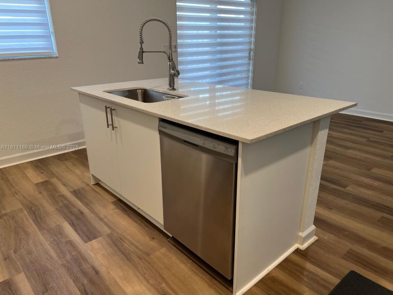 Furnished interior view inside a new home in , Pembroke Pines (Image 7).