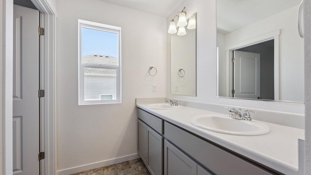 Furnished interior view inside a new home in Vista Meadows, Fort Lupton (Image 8).