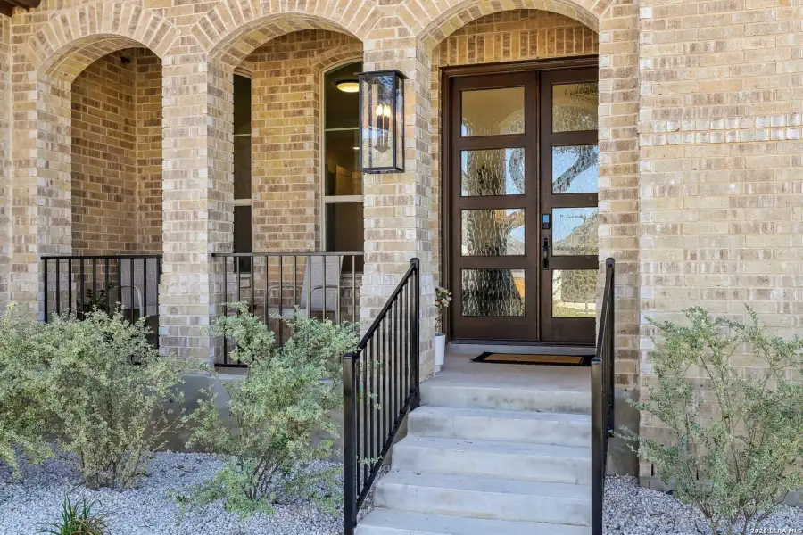 Exterior details and patio area of a home in Veramendi, New Braunfels (Image 3).