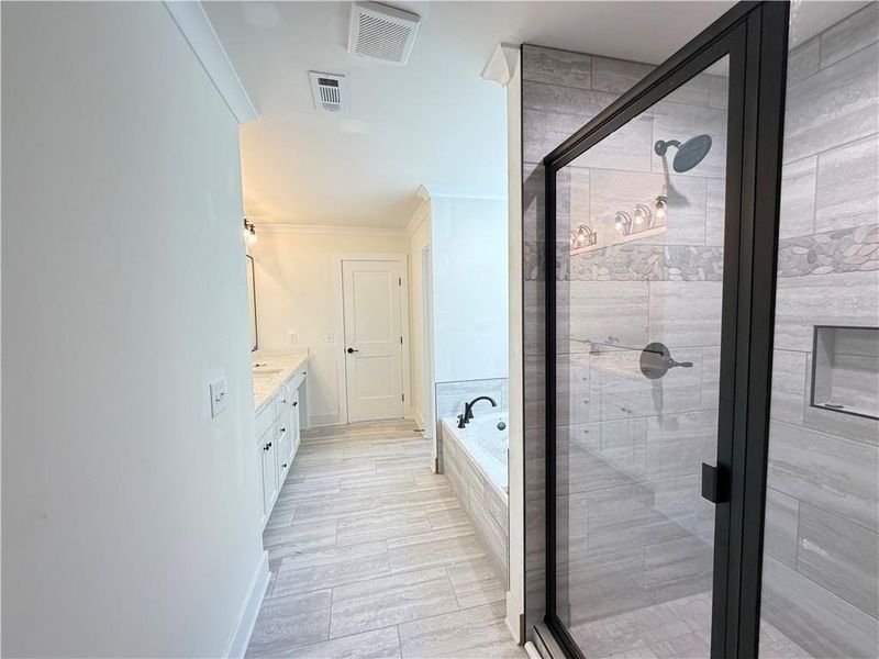 Image 34 of a home in .