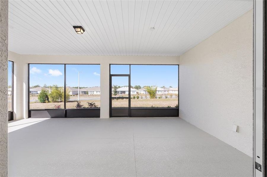 Exterior details and patio area of a home in , Ocala (Image 25).