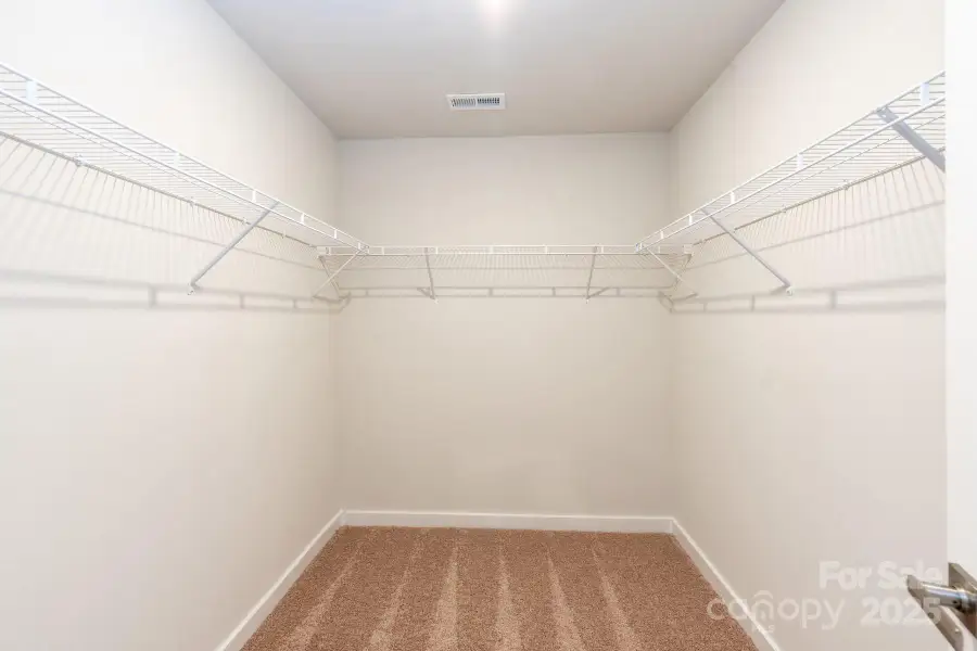 Spacious, unfurnished interior of a new home in Knights Bridge, Richburg (Image 6).