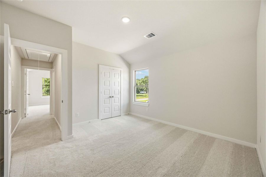 Spacious, unfurnished interior of a new home in Pine Rock Estates, Conroe (Image 12). Spacious, unfurnished interior of a new home in Pine Rock Estates, Conroe (Image 12).