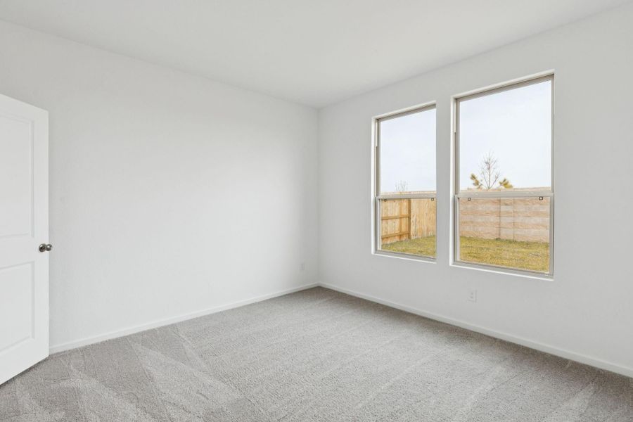 Spacious, unfurnished interior of a new home in River Ranch, Dayton (Image 28).
