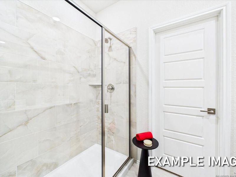 Close-up of interior finishes inside a home in Agave, San Antonio (Image 19).
