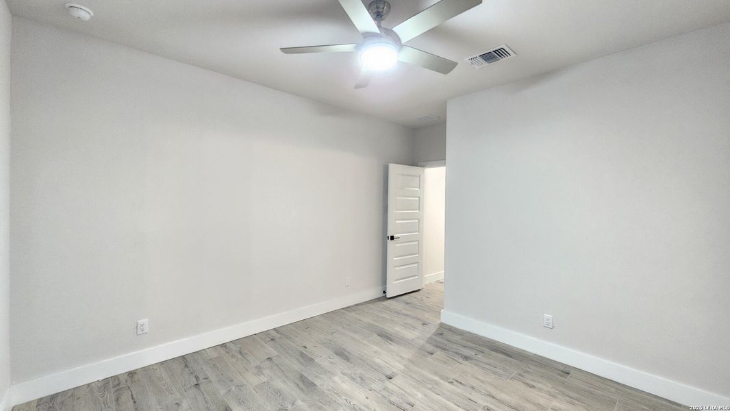 Spacious, unfurnished interior of a new home in , San Antonio (Image 46). Spacious, unfurnished interior of a new home in , San Antonio (Image 46).