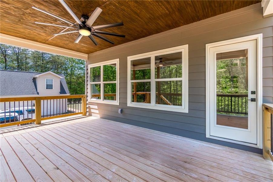 Exterior details and patio area of a home in , Gainesville (Image 28).