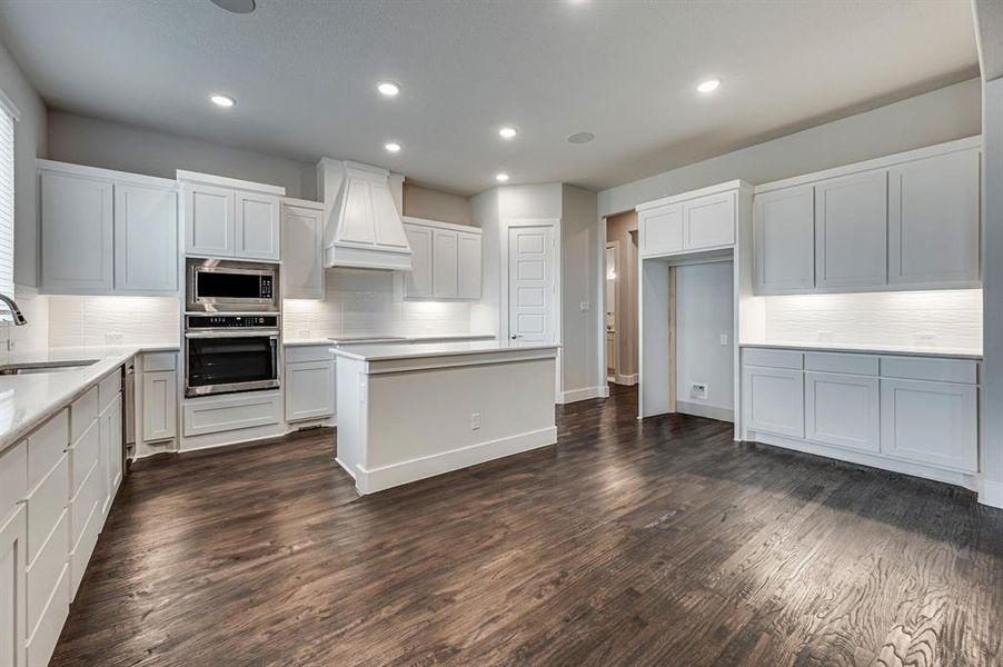 Image 20 of a home in Springside Estates II.