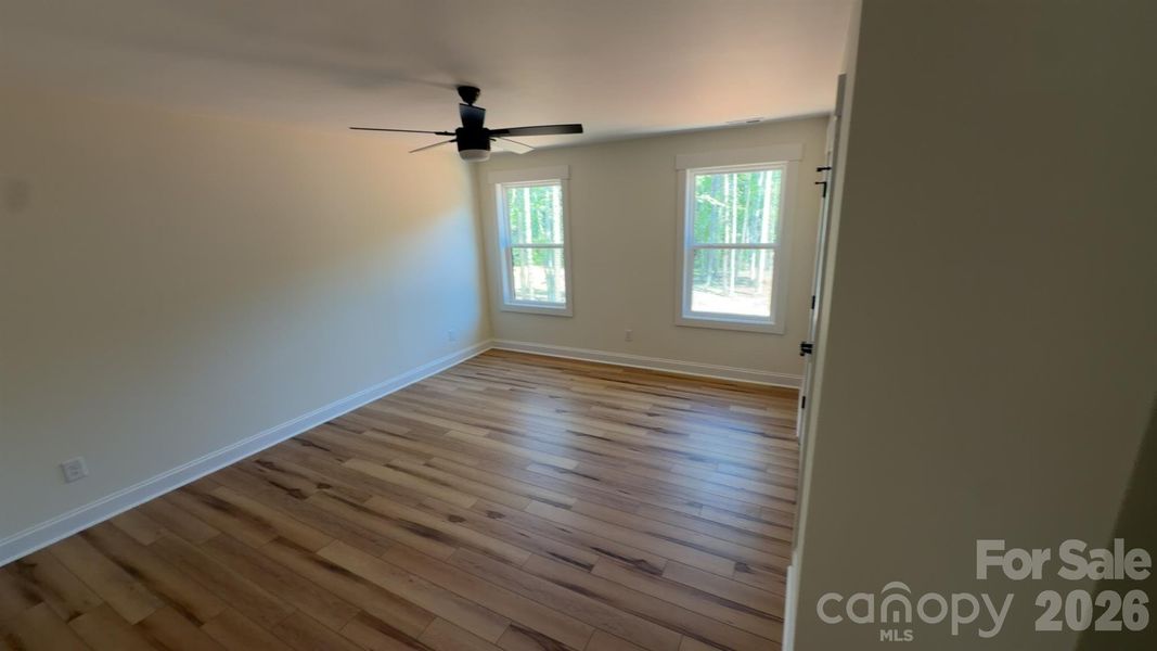 Spacious, unfurnished interior of a new home in , Salisbury (Image 5).