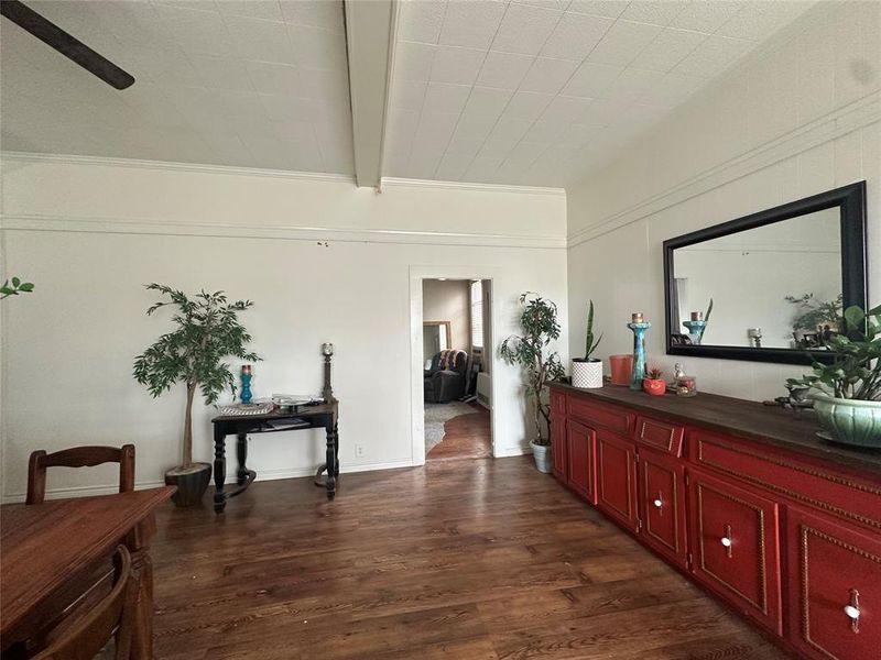 Furnished interior view inside a new home in , Paris (Image 17). Furnished interior view inside a new home in , Paris (Image 17).