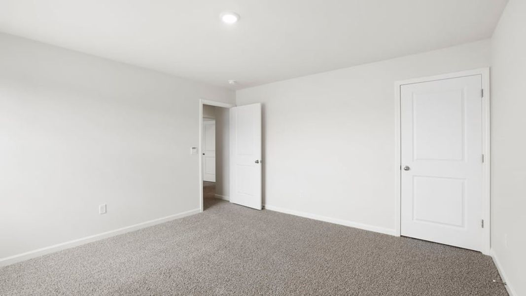 Spacious, unfurnished interior of a new home in Bentley Park, Greenwood (Image 30). Spacious, unfurnished interior of a new home in Bentley Park, Greenwood (Image 30).