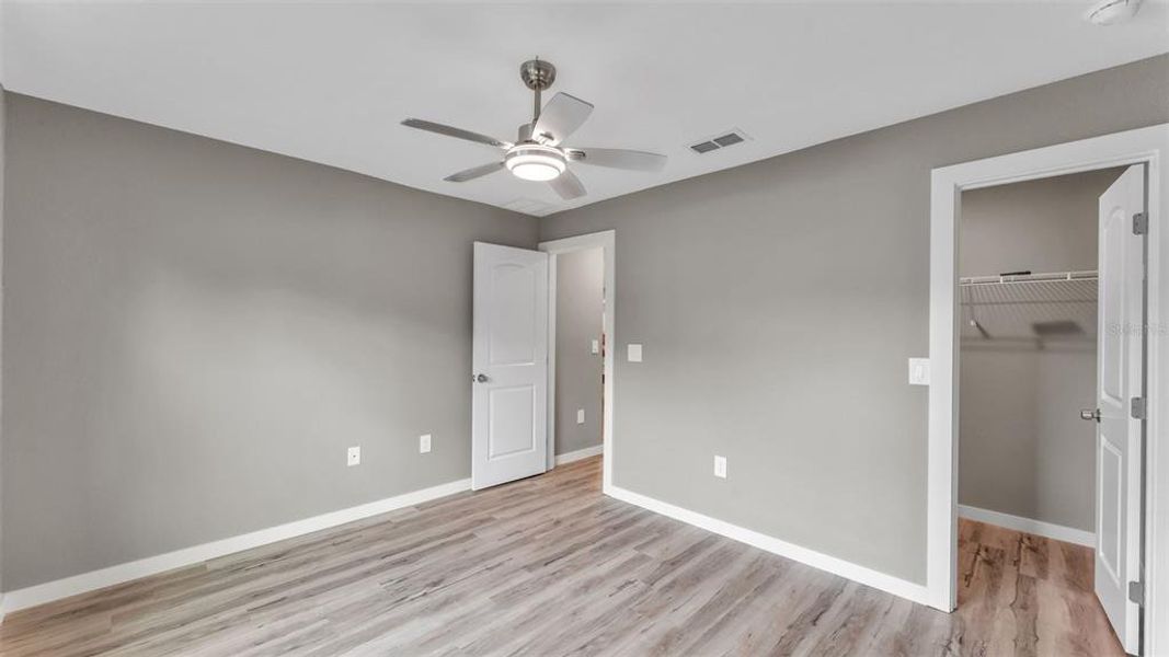 Spacious, unfurnished interior of a new home in , Bartow (Image 16). Spacious, unfurnished interior of a new home in , Bartow (Image 16).