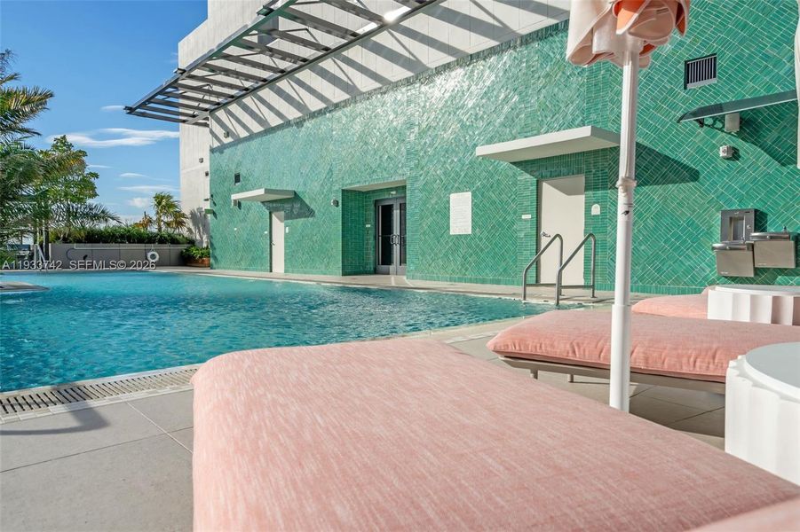 Community amenities in , Miami (Image 37).