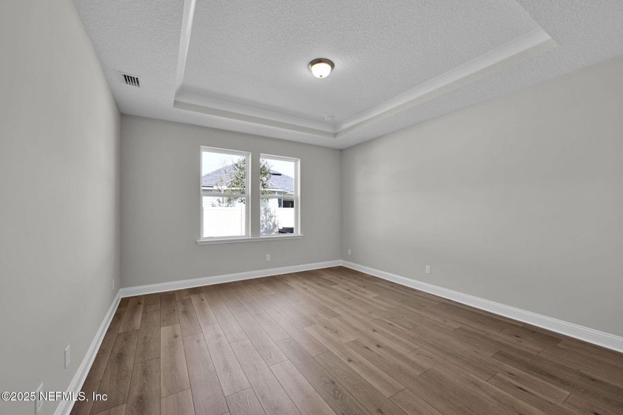 Spacious, unfurnished interior of a new home in Seabrook Village at Nocatee, Ponte Vedra (Image 41).