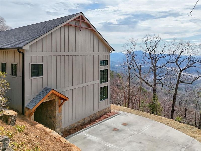 Exterior details and patio area of a home in , Clayton (Image 34).