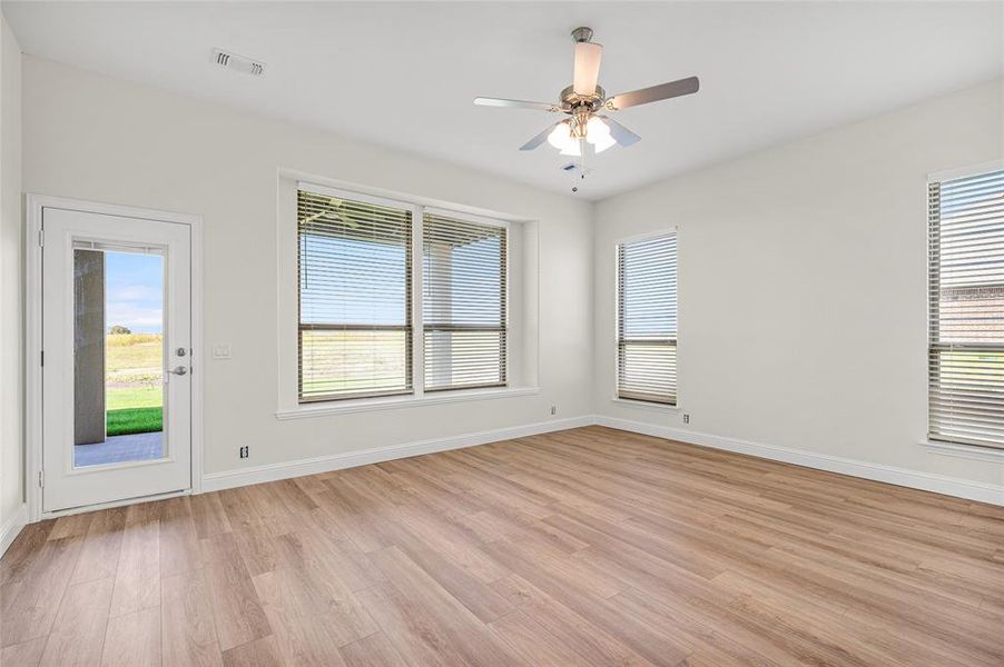Spacious, unfurnished interior of a new home in Pioneer Estates, Blue Ridge (Image 27). Spacious, unfurnished interior of a new home in Pioneer Estates, Blue Ridge (Image 27).