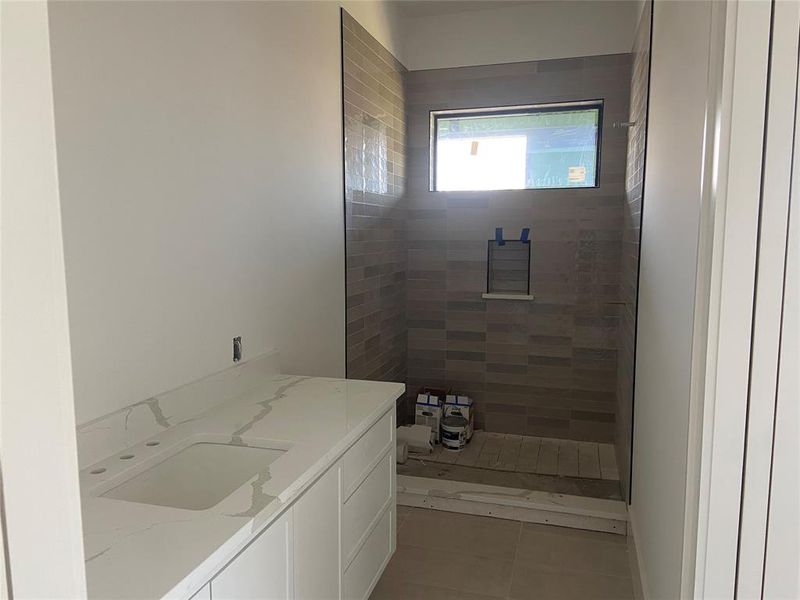 Image 34 of a home in .