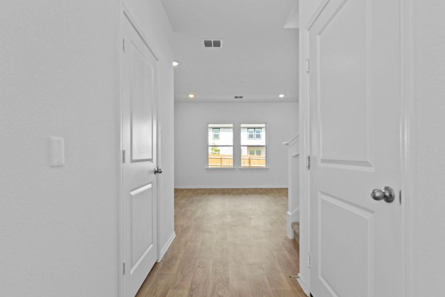 Spacious, unfurnished interior of a new home in Palomino, Manor (Image 13). Spacious, unfurnished interior of a new home in Palomino, Manor (Image 13).