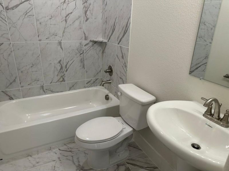Furnished interior view inside a new home in Fannin Ranch, Leonard (Image 8).