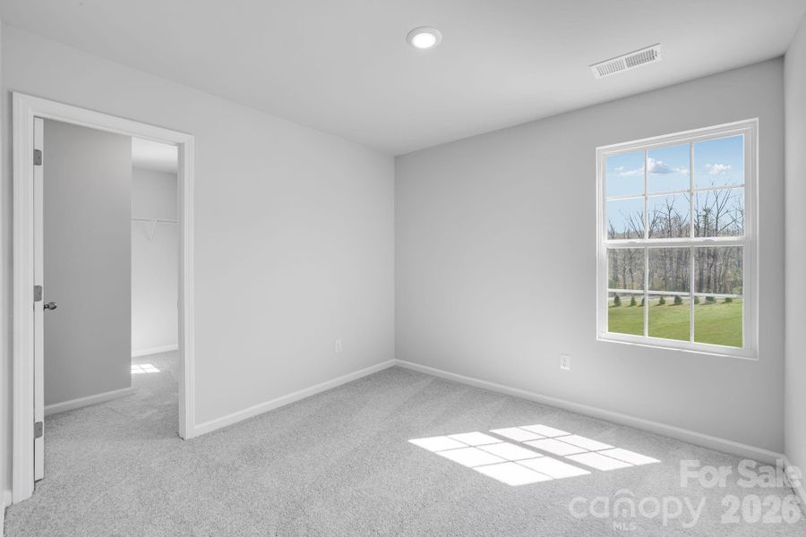 Spacious, unfurnished interior of a new home in Cleveland Hill, Shelby (Image 20).