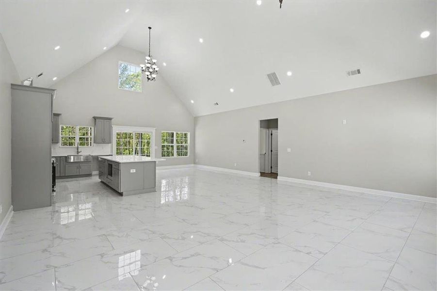 Spacious, unfurnished interior of a new home in , Lindale (Image 44).