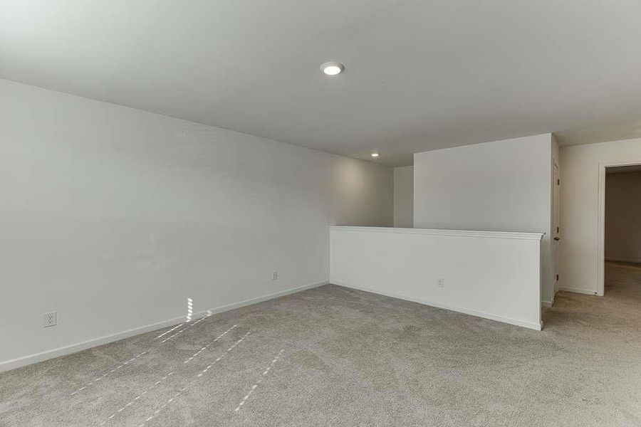 Spacious, unfurnished interior of a new home in , Loganville (Image 20). Spacious, unfurnished interior of a new home in , Loganville (Image 20).