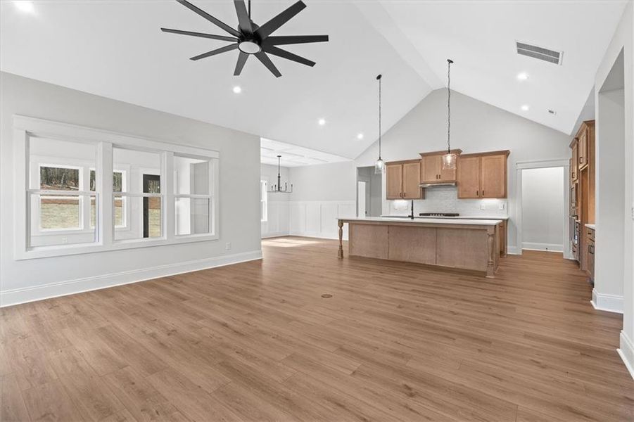 Spacious, unfurnished interior of a new home in , Carrollton (Image 36).