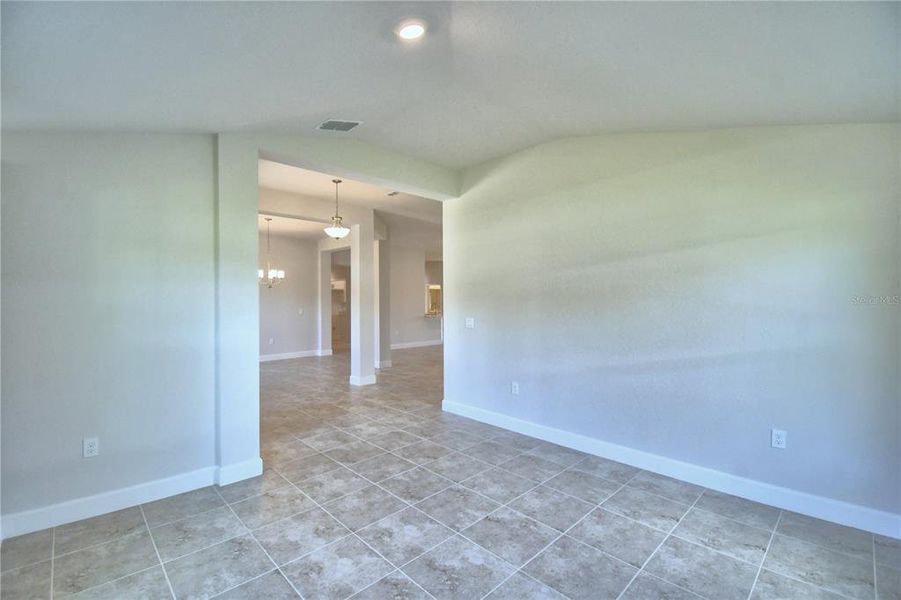 Spacious, unfurnished interior of a new home in Cadence Crossing, Auburndale (Image 35).