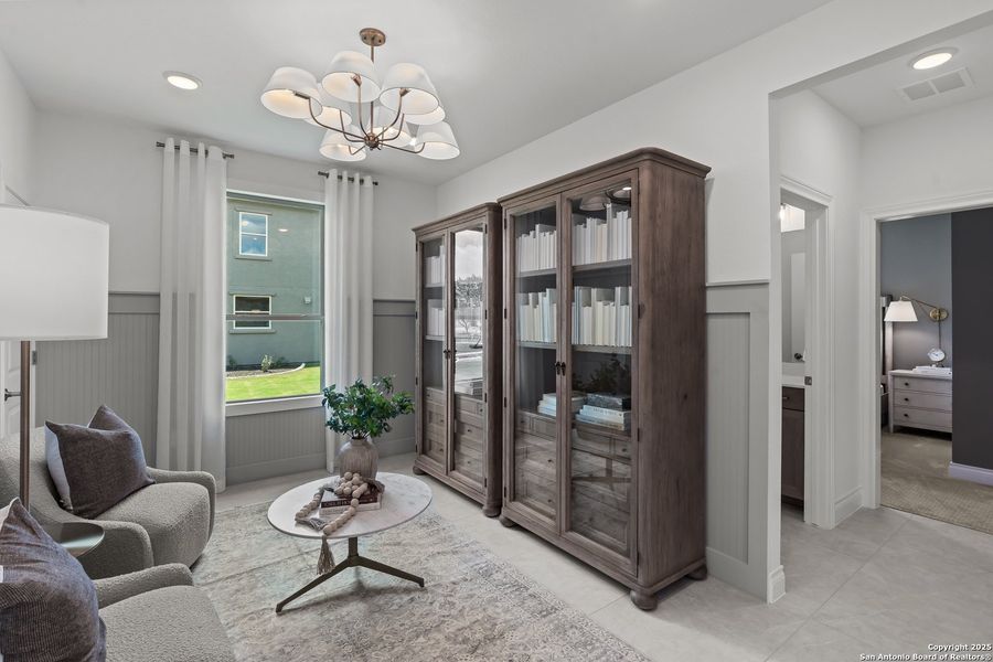 Furnished interior view inside a new home in Del Webb New Braunfels at Veramendi, New Braunfels (Image 9).