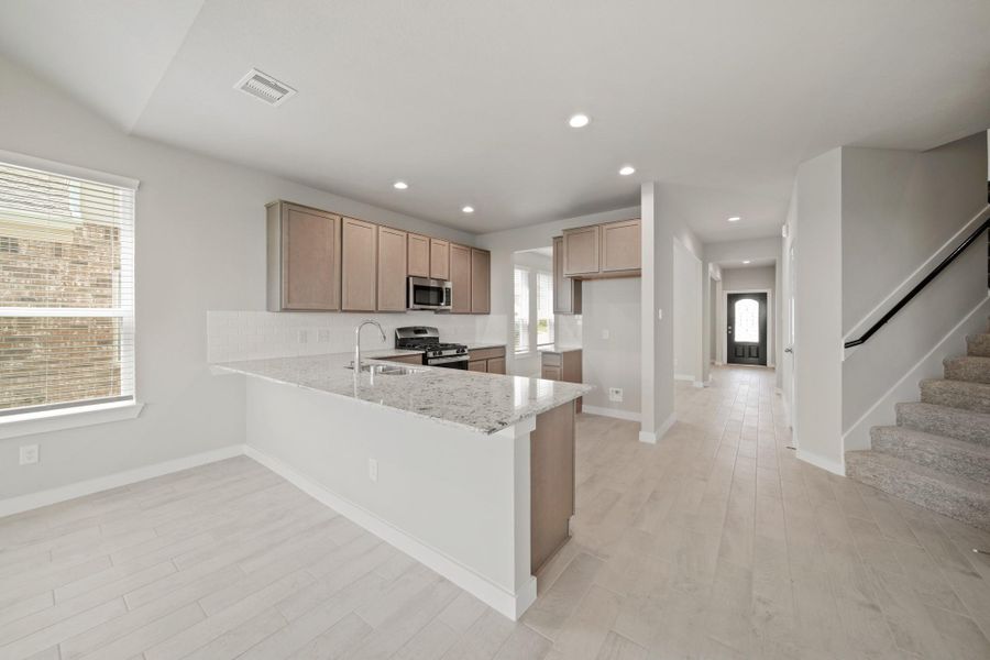 Image 37 of a home in Beacon Hill.