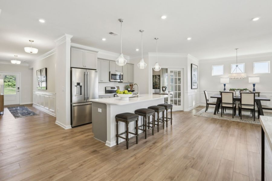 *This is a marketing photo. Colors/options may be different.*