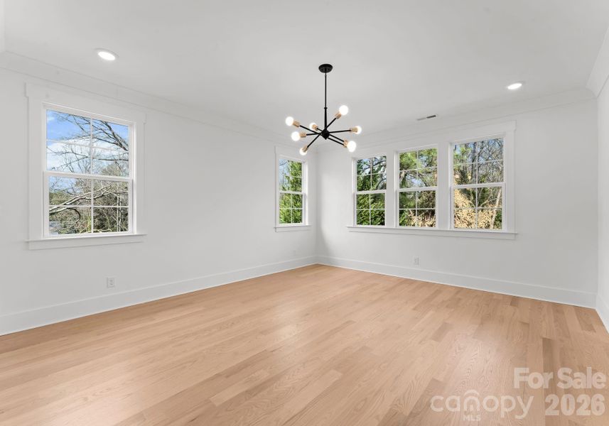 Spacious, unfurnished interior of a new home in , Charlotte (Image 19).