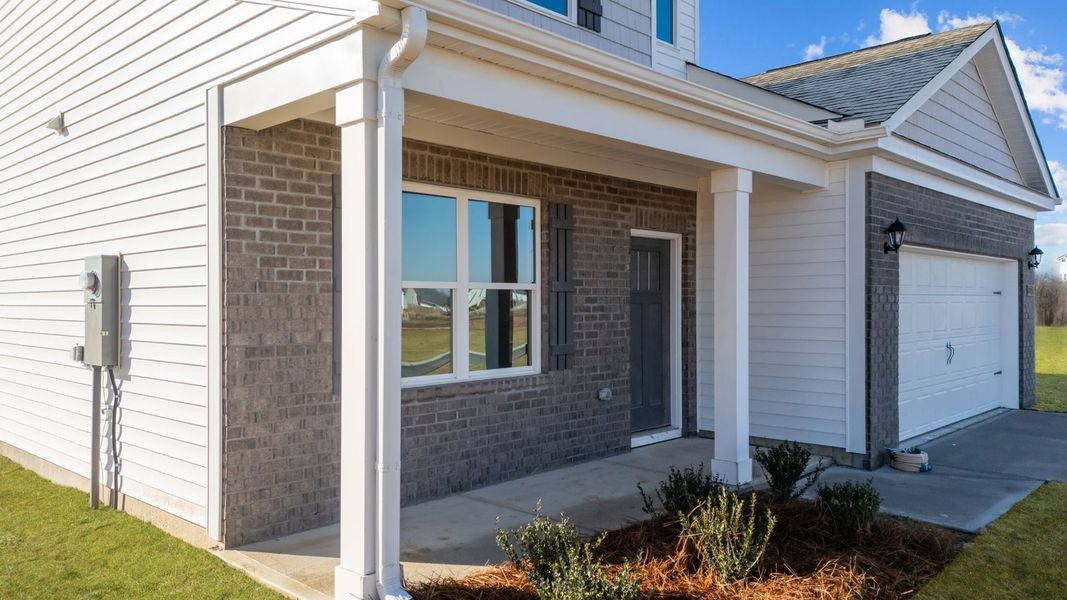 Exterior details and patio area of a home in Dail Farm, Farmville (Image 3).
